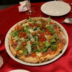 Pizza Fantasia (Pizza lido en presentacion tradicional)