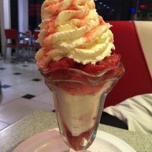 Sundae de Fresa