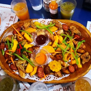 picada para 4 personas