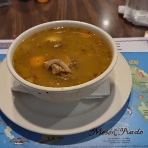 sopa de costilla