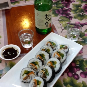 Kimbap de carne y Chamisul