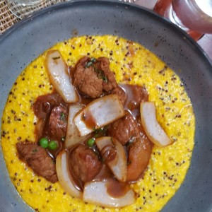 RISOTTO DE QUINOA CON LOMO SALTADO