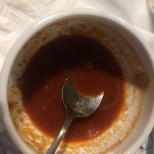 sopa de tomate, demasiado buena para esperar la foto antes de comenzarla 