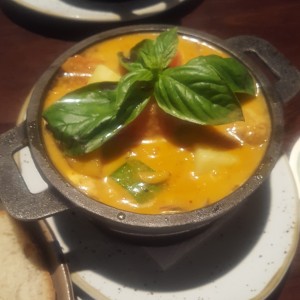 Curry rojo con lomo de res 