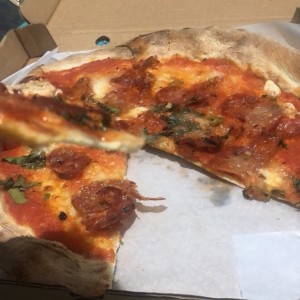 pizza salumi 