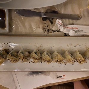 Roll tempura ko salmon