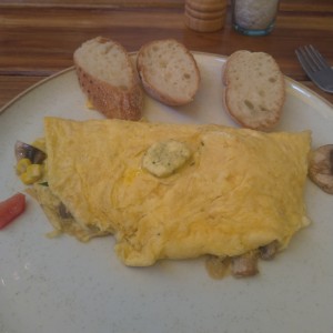 omelete de champiñones y vegetales