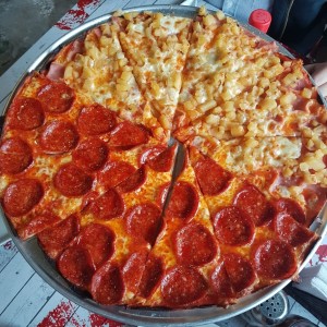 pizza hawaiana y de pepperoni