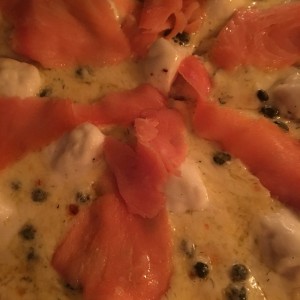 pizza blanca salmon