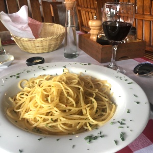 Spaguetti aglio olio e peperoncino