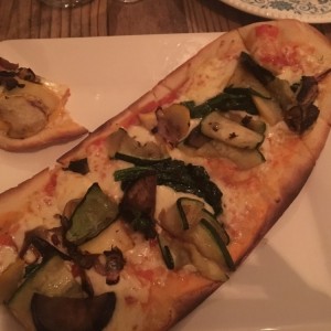 Pizzas - Vegetales Asados - Foto no hace merito
