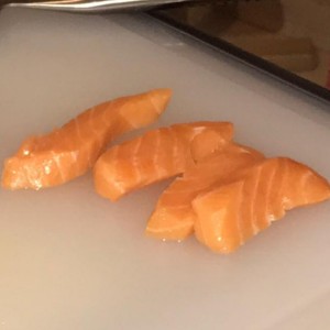 Sashimi de Salmon, Espectacular
