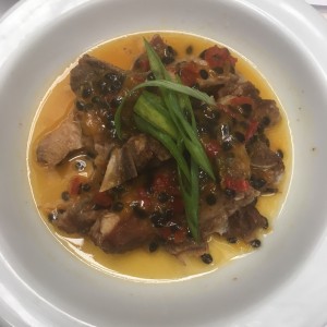 Chuleta en salsa de parchita