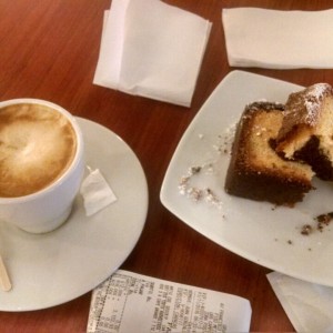 torta marmolado y Cafe