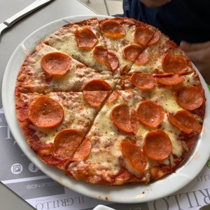 Pizza con peperoni