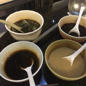 aderesos de la Sopa Mongolesa