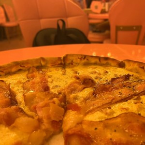 Pizza carbonara