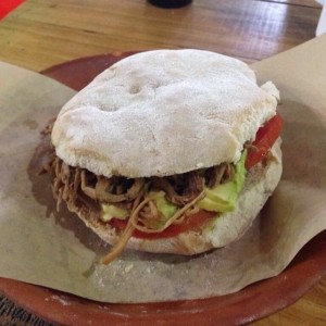 Sandwich de pernil