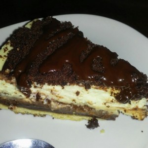 Cheesecake Brownie