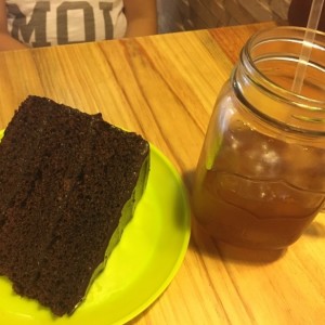 torta de chocolate y papelon con limon