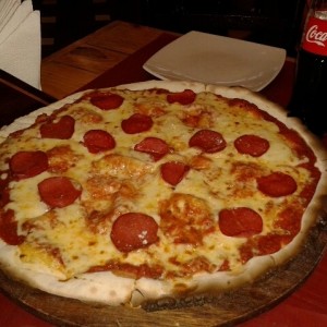 Pizza con menos pepperoni