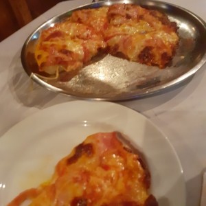 pizza con jamon