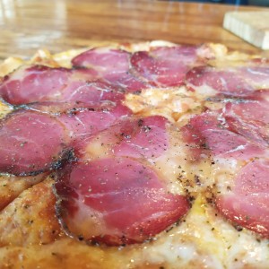 Pizza Loncino