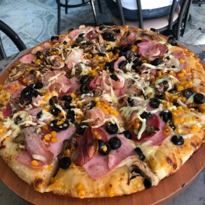 Pizza Especial Country + Anchoas