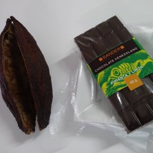 Chocolate de Pimienta y Limón, más Concha de Cacao seca, espectacular