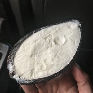 helado de coco en concha