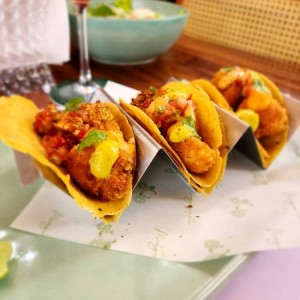 Mini Tacos de camarón 