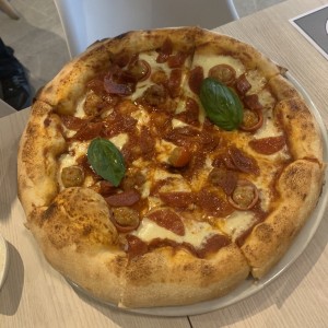 Pizza Diavola con Salchicha Italiana