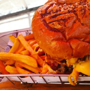 Cheesy Bacon Burger