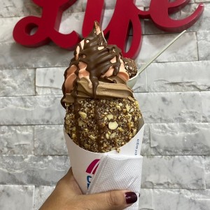 Ferrero Roche con helado crema real