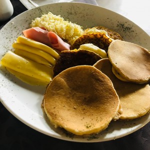 Plato degustacion desayuno all you can eat