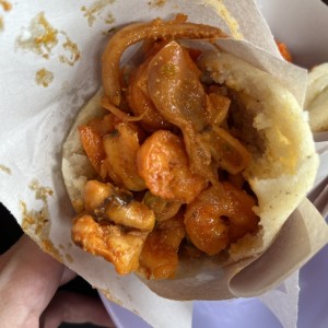 Camarones con Calamares guisado, excelente!!
