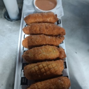 tequeños