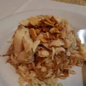 arroz con fideos y almendras