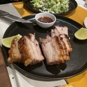Pork Belly con Salsa de Guayaba
