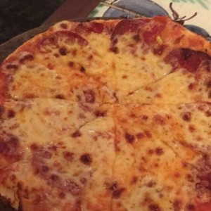 pizza con chorizo 