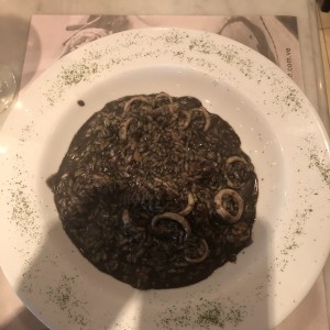 Risaoto Nero con mariscon y tinta negra de calamar