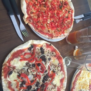 pizza vegetariala y fileto 