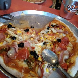 Pizza Pikas Familiar